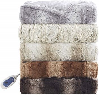 Beautyrest Zuri Oversized Heated Faux Fur Throw review