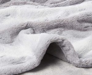 MP2 Microlight Faux-fur Heated Blanket review